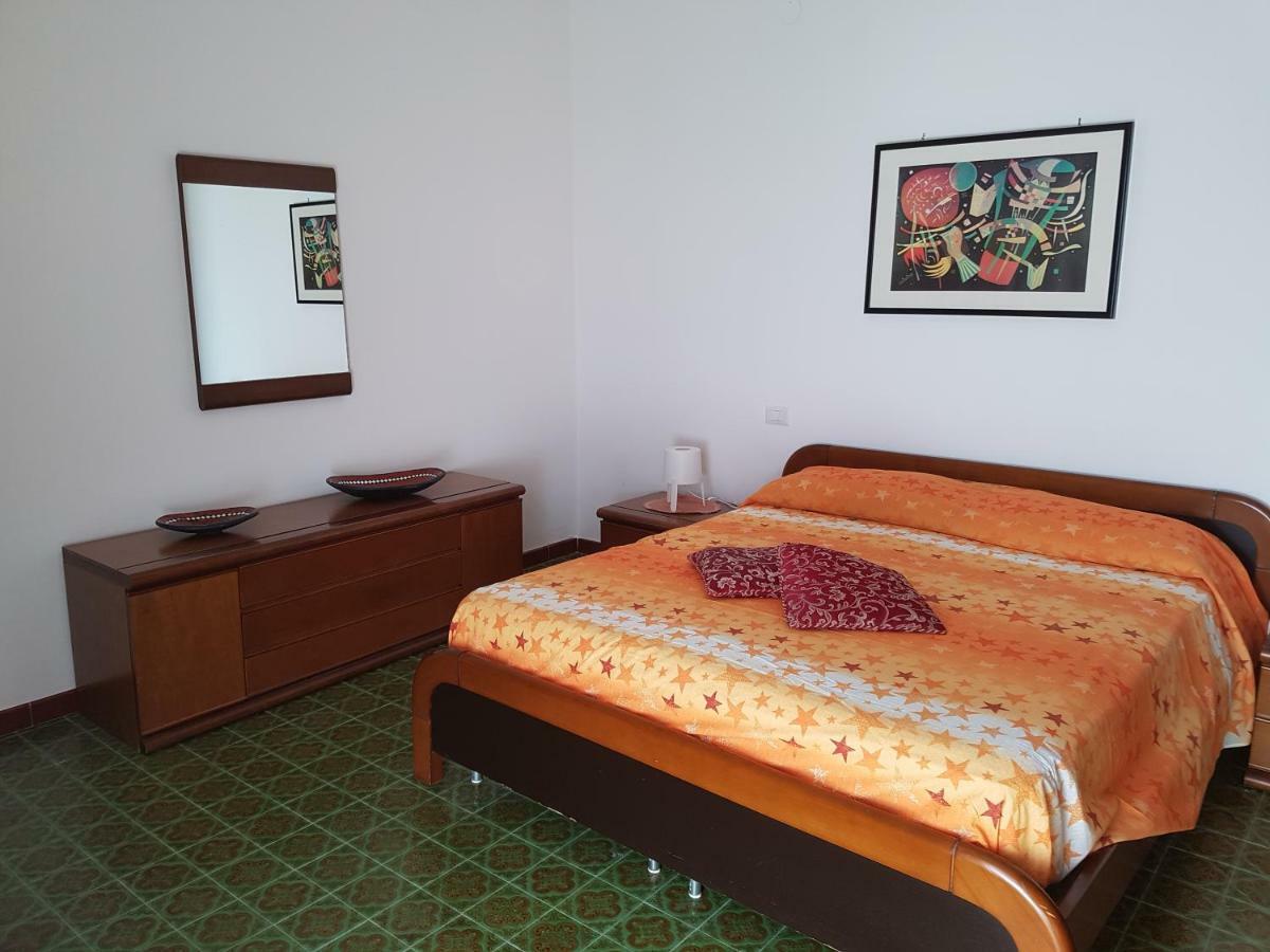 אג'רולה Casa Vacanza Xenia מראה חיצוני תמונה