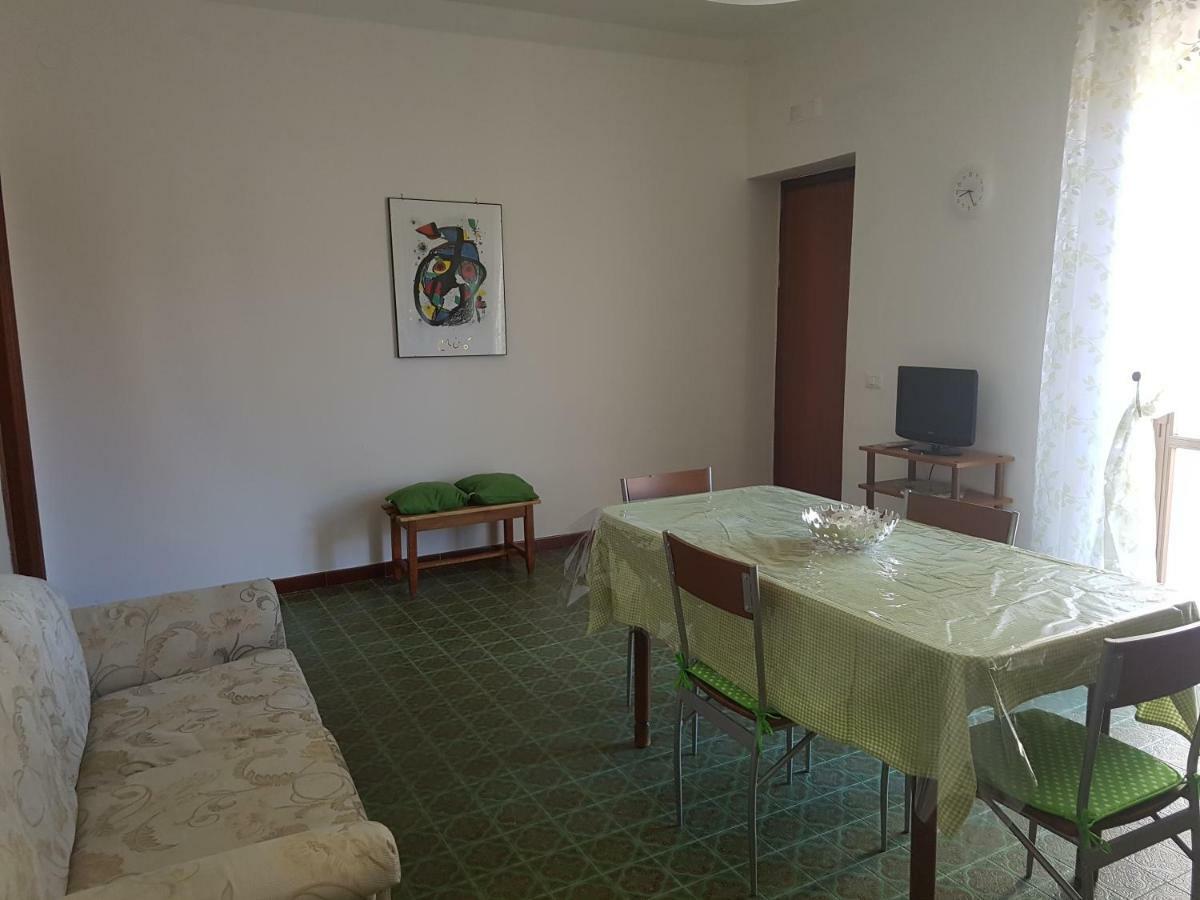 אג'רולה Casa Vacanza Xenia מראה חיצוני תמונה