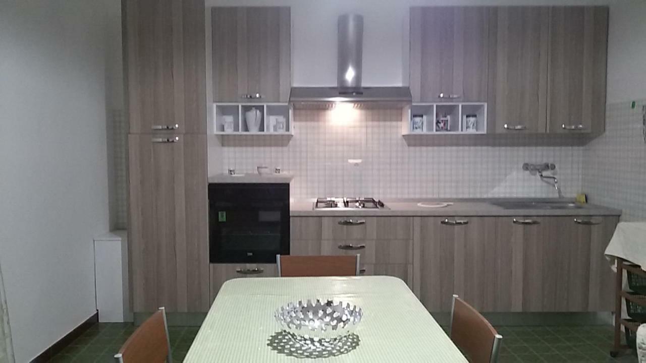 אג'רולה Casa Vacanza Xenia מראה חיצוני תמונה