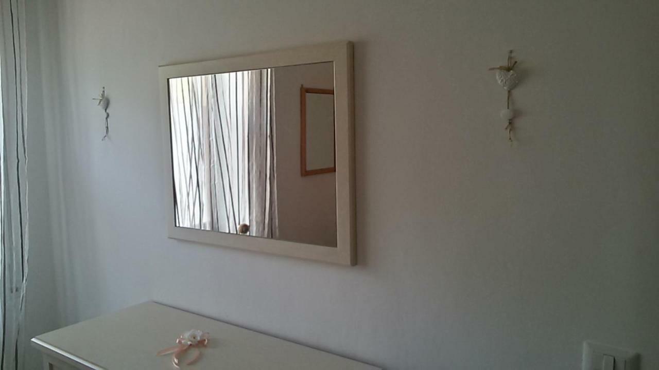 אג'רולה Casa Vacanza Xenia מראה חיצוני תמונה